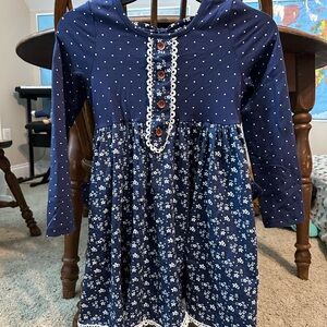 Swoon Baby Navy Blue Floral Long Sleeve Dress size 8